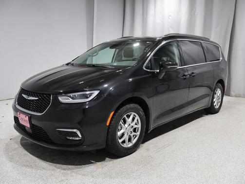 2021 Chrysler Pacifica Touring