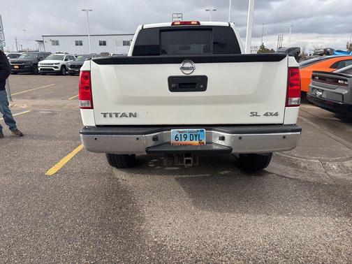 Pearl White Metallic 2014 Nissan Titan SL