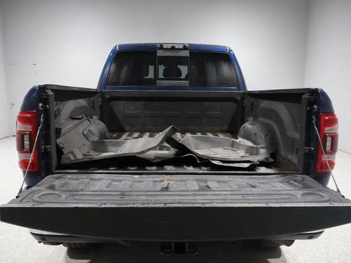 2021 RAM 3500 Big Horn Mega Cab 4x4 6'4' Box