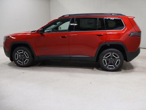 Red Hot Pearlcoat 2026 Jeep Cherokee Limited