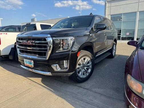 2021 GMC Yukon SLT