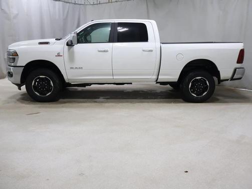 2026 RAM 2500 Laramie Crew Cab 4x4 6'4' Box