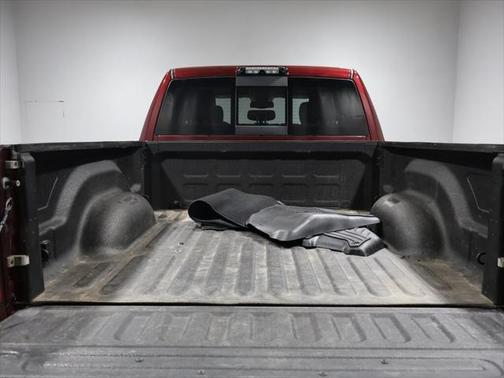 2017 RAM 3500 Big Horn Crew Cab 4x4 6'4' Box