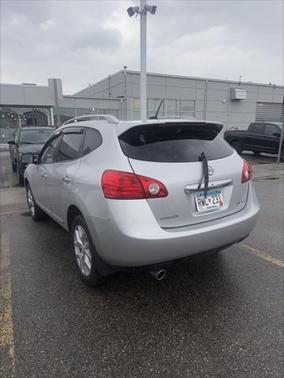 2011 Nissan Rogue SV