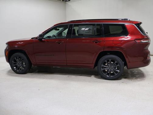 Velvet Red Pearlcoat 2026 Jeep Grand Cherokee L Limited