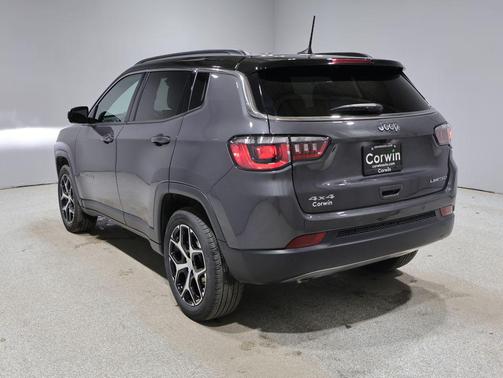 Baltic Gray Metallic Clearcoat 2024 Jeep Compass Limited