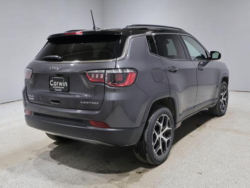 Baltic Gray Metallic Clearcoat 2024 Jeep Compass Limited