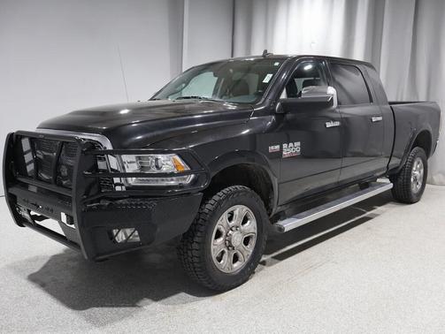 2018 RAM 2500 Laramie Mega Cab 4x4 6'4' Box