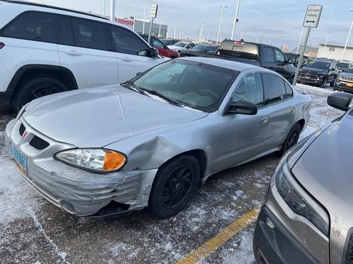 2001 Pontiac Grand Am SE1