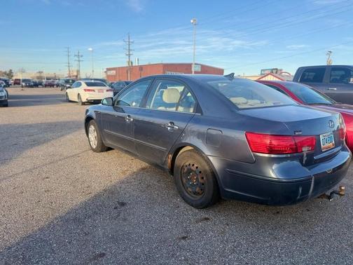 2010 Hyundai SONATA GLS