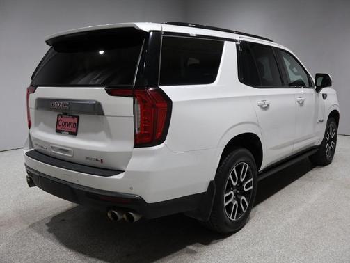 2022 GMC Yukon 4WD AT4