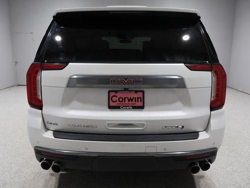 2022 GMC Yukon 4WD AT4