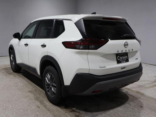 2022 Nissan Rogue S