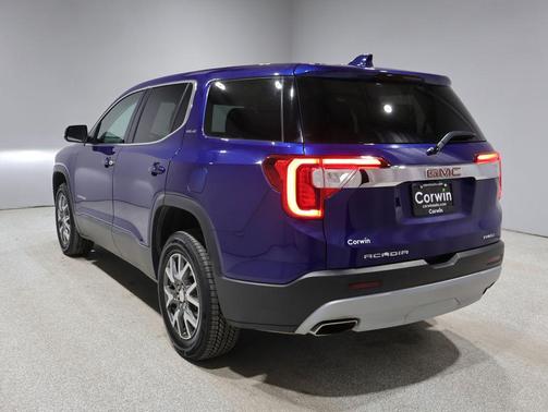 2023 GMC Acadia AWD SLE