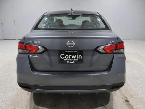 2024 Nissan Versa 1.6 SV