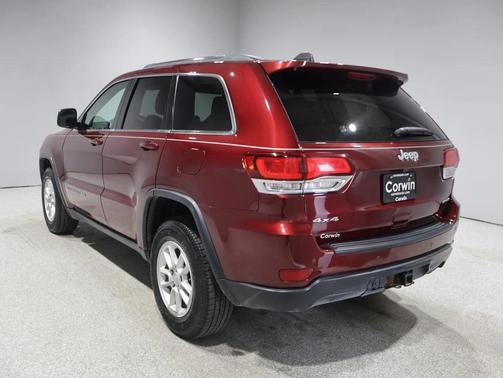 2020 Jeep Grand Cherokee Laredo