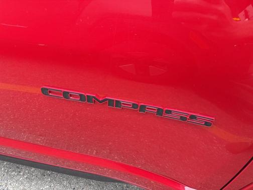 Redline Pearlcoat 2022 Jeep Compass (RED) Edition 4x4
