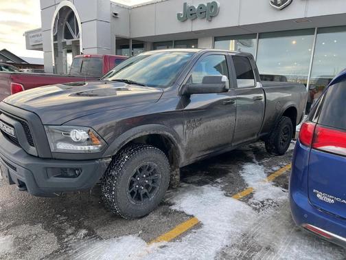 2023 RAM 1500 Classic SLT