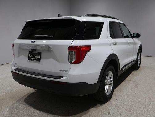 OXFORD WHITE 2024 Ford Explorer XLT