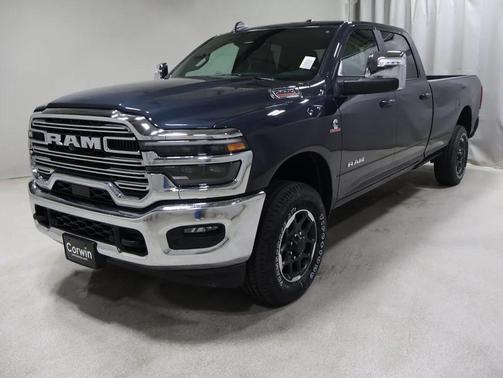 2025 RAM 2500 Laramie Crew Cab 4x4 8' Box