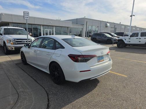 Platinum White Pearl 2025 Honda Civic Sport