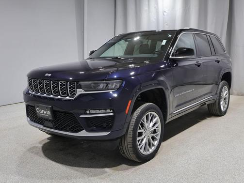 2023 Jeep Grand Cherokee Summit