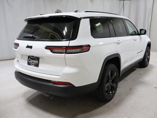 2025 Jeep Grand Cherokee L Altitude