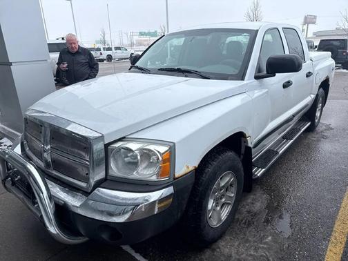 2005 Dodge Dakota SLT Quad Cab