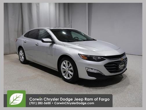 Silver Ice Metallic 2019 Chevrolet Malibu LT