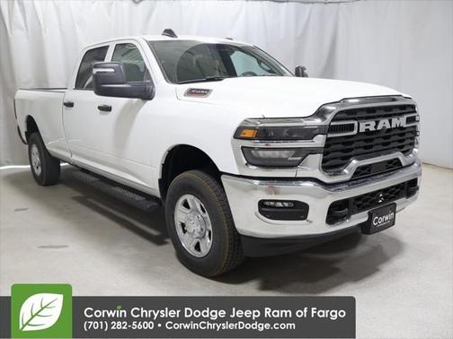 2025 RAM 3500 Tradesman Crew Cab 4x4 8' Box