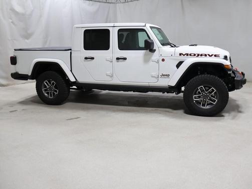 2025 Jeep Gladiator Mojave X