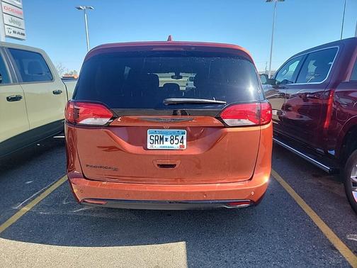 2018 Chrysler Pacifica Touring Plus