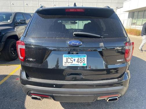 2017 Ford Explorer sport