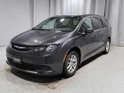 2017 Chrysler Pacifica Touring