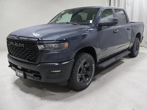 2026 RAM 1500 Warlock Crew Cab 4x4 5'7' Box