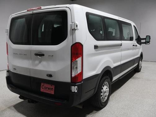 2022 Ford Transit-350 XLT
