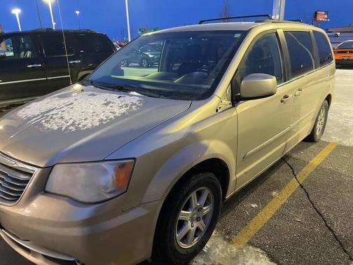 2011 Chrysler Town & Country Touring