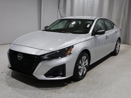 2024 Nissan Altima S FWD