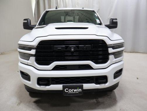 2025 RAM 2500 Laramie Crew Cab 4x4 6'4' Box