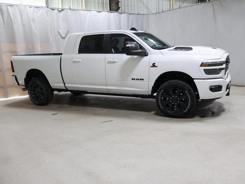 2025 RAM 2500 Laramie Crew Cab 4x4 6'4' Box