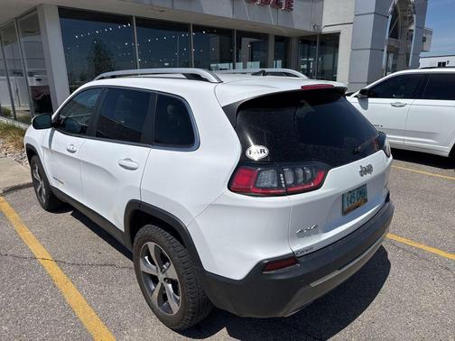 Bright White Clearcoat 2019 Jeep Cherokee Limited