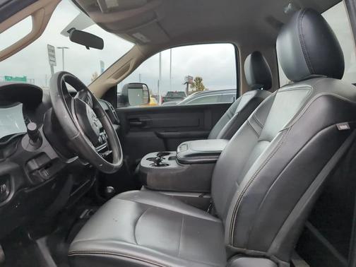 2019 RAM 2500 Tradesman Regular Cab 4x4 8' Box