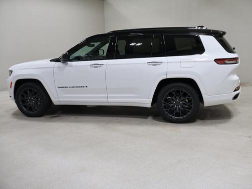 2025 Jeep Grand Cherokee L Summit Reserve