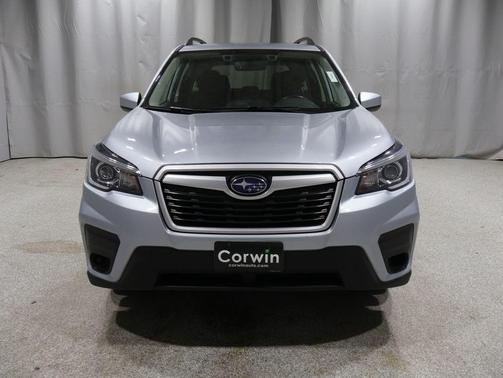 Ice Silver Metallic 2020 Subaru Forester Premium