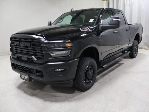 2025 RAM 2500 Tradesman Crew Cab 4x4 6'4' Box