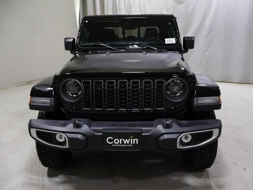 2025 Jeep Gladiator High Tide