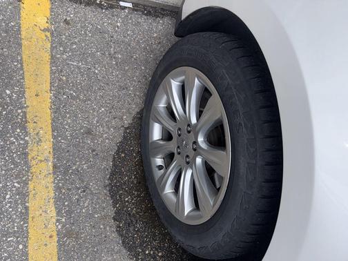 WHITE PLATINUM MET TRI-COAT 2014 Lincoln MKT EcoBoost