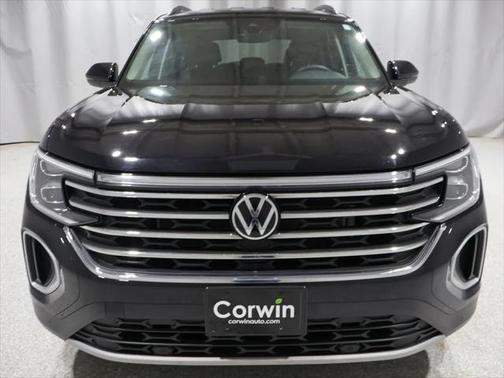2024 Volkswagen Atlas 2.0T SE w/Technology 4MOTION