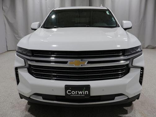 Summit White 2021 Chevrolet Suburban LT