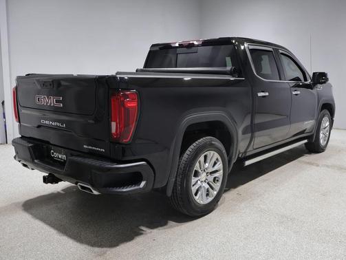 Onyx Black 2023 GMC Sierra 1500 Denali